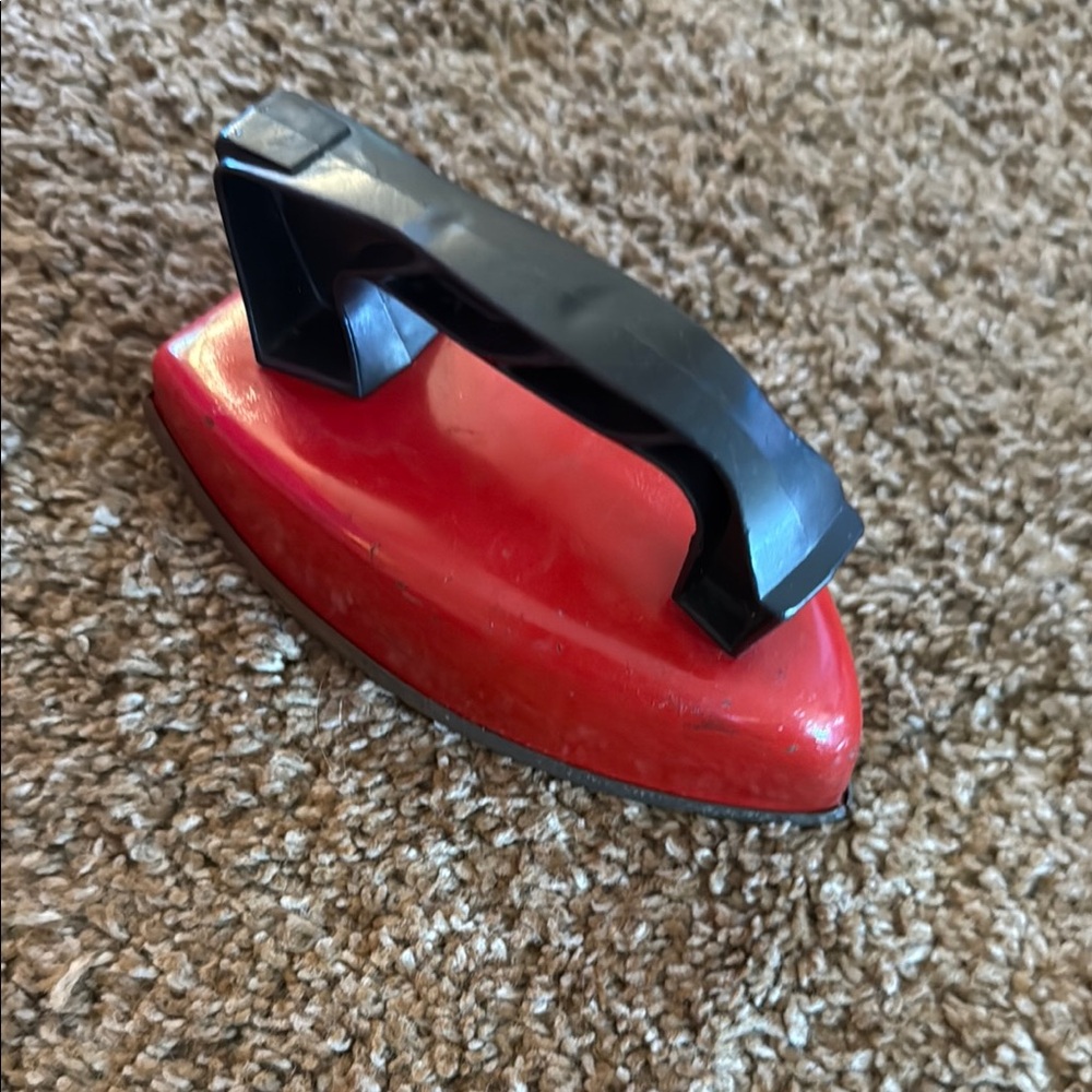 Vintage Wolverine play iron red 1970s toy house